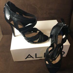 Heels Black 4"